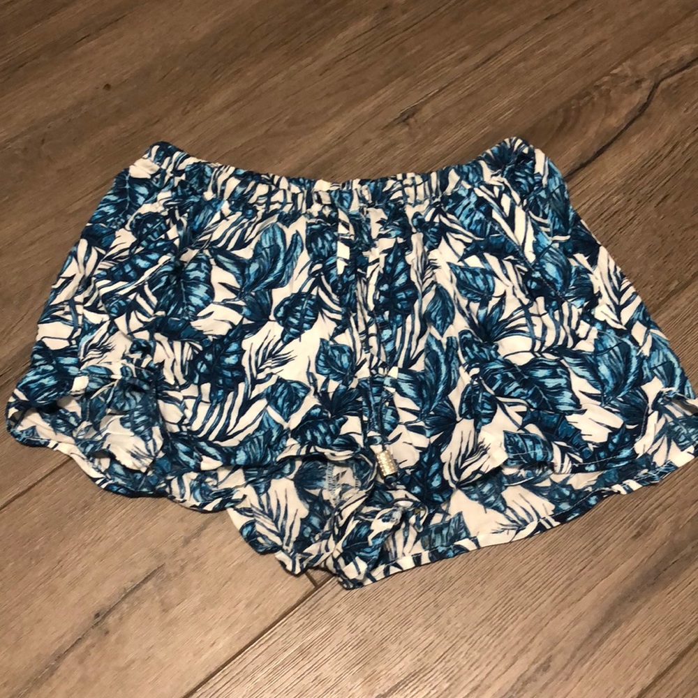 Blue floral comfy drawstring shorts
